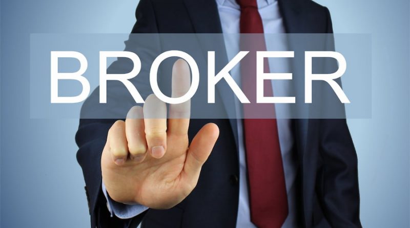 Top 5 Reasons to Hire a Business Broker