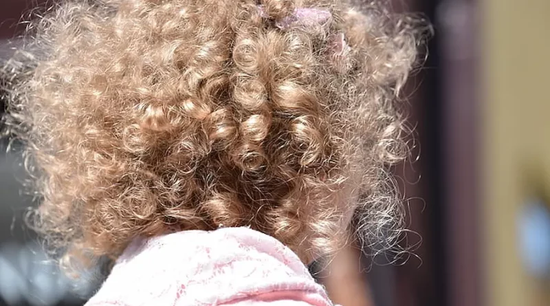 Does Care Free Curl Grow Hair?