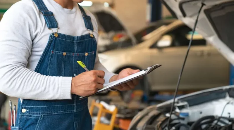 The Hardest Obstacles To Overcoming To Become An Auto Mechanic