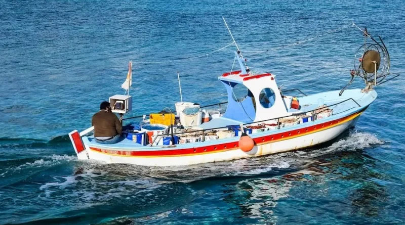 The Essential Guide to Modern Offshore Fishing Boats