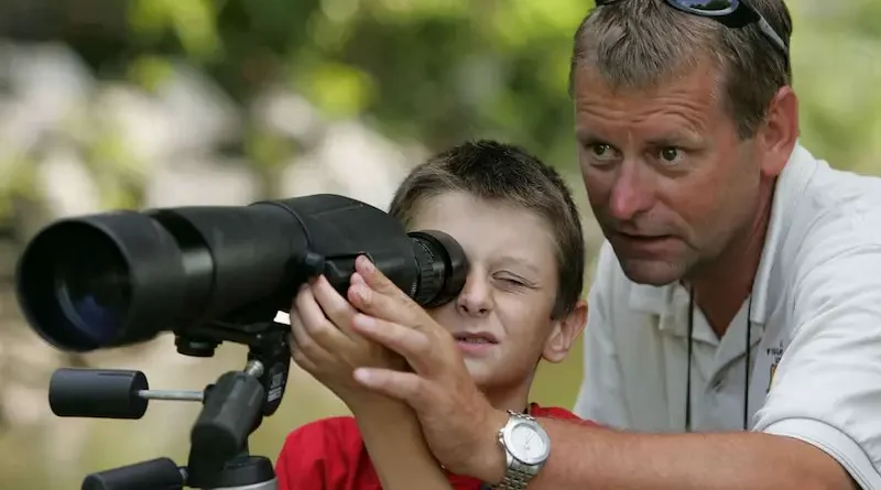 Step-by-Step Guide to Setting Up Your Spotting Scope for Optimal Viewing