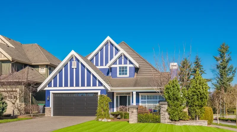 Essential Considerations for Investing in Luxury Rental Properties