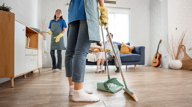 How Professional Cleaning Services Improve Your Home and Office Life
